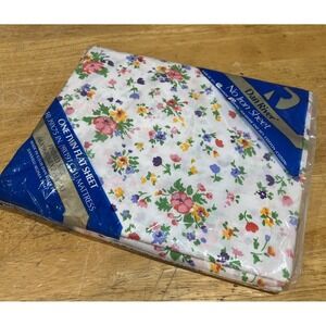 VTG Dan River Danville 70s Floral Field Flowers Twin Flat Sheet Cottagecore NOS